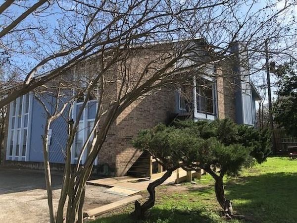 4305 Acropolis CT, Unit B, Austin, TX 78759