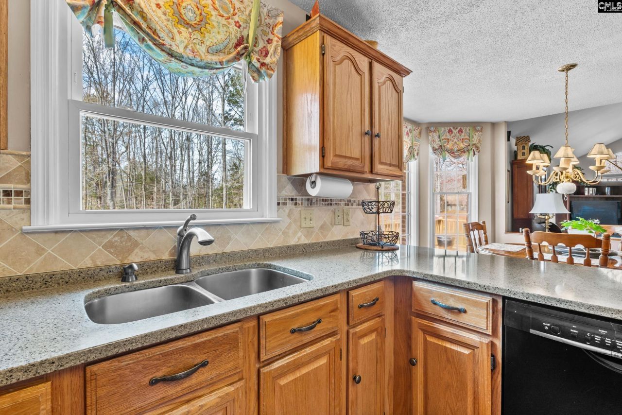 1000 Lakewood Circle Photo 15