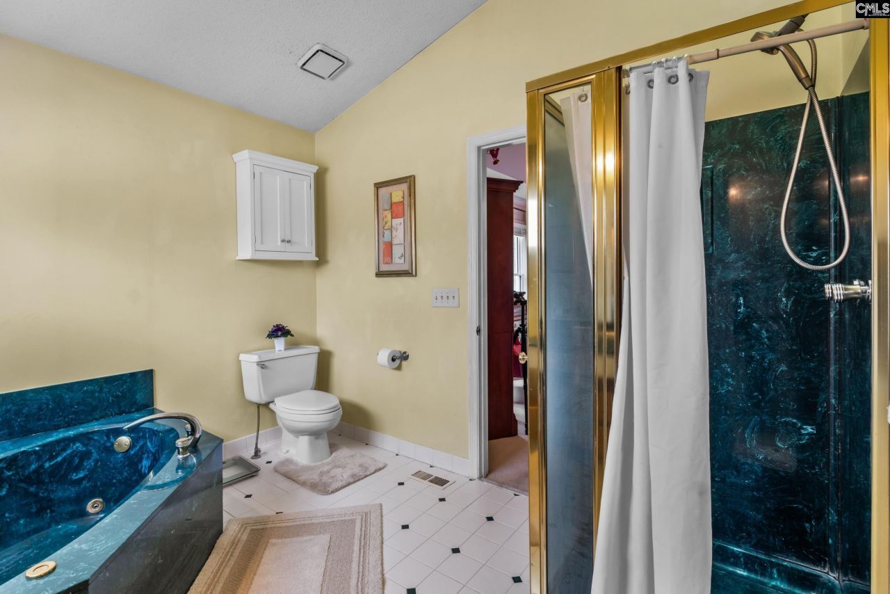 1000 Lakewood Circle Photo 23