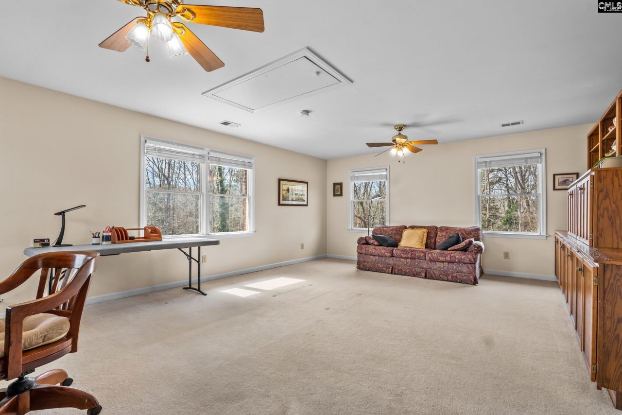 1000 Lakewood Circle Photo 25