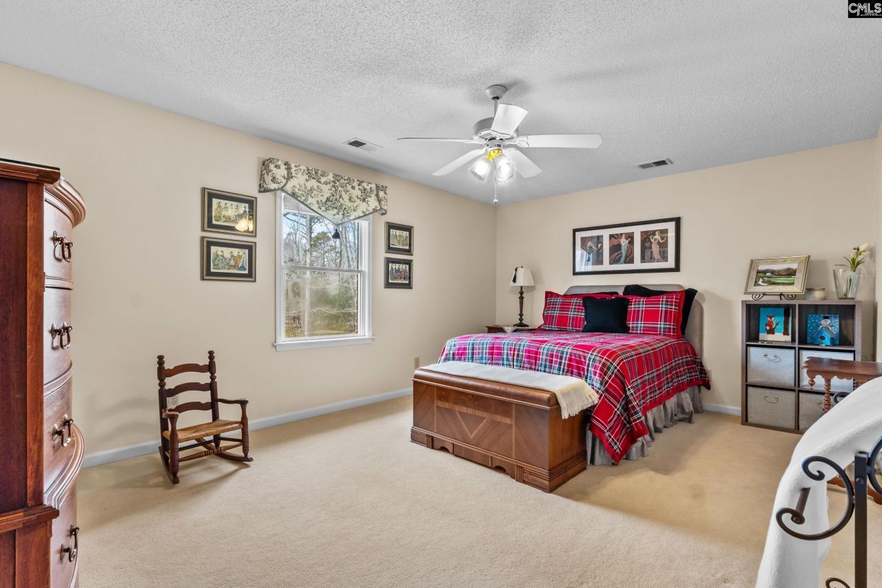 1000 Lakewood Circle Photo 27