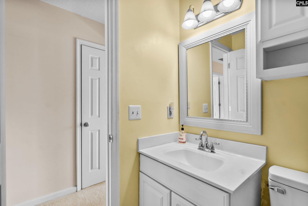 1000 Lakewood Circle Photo 32