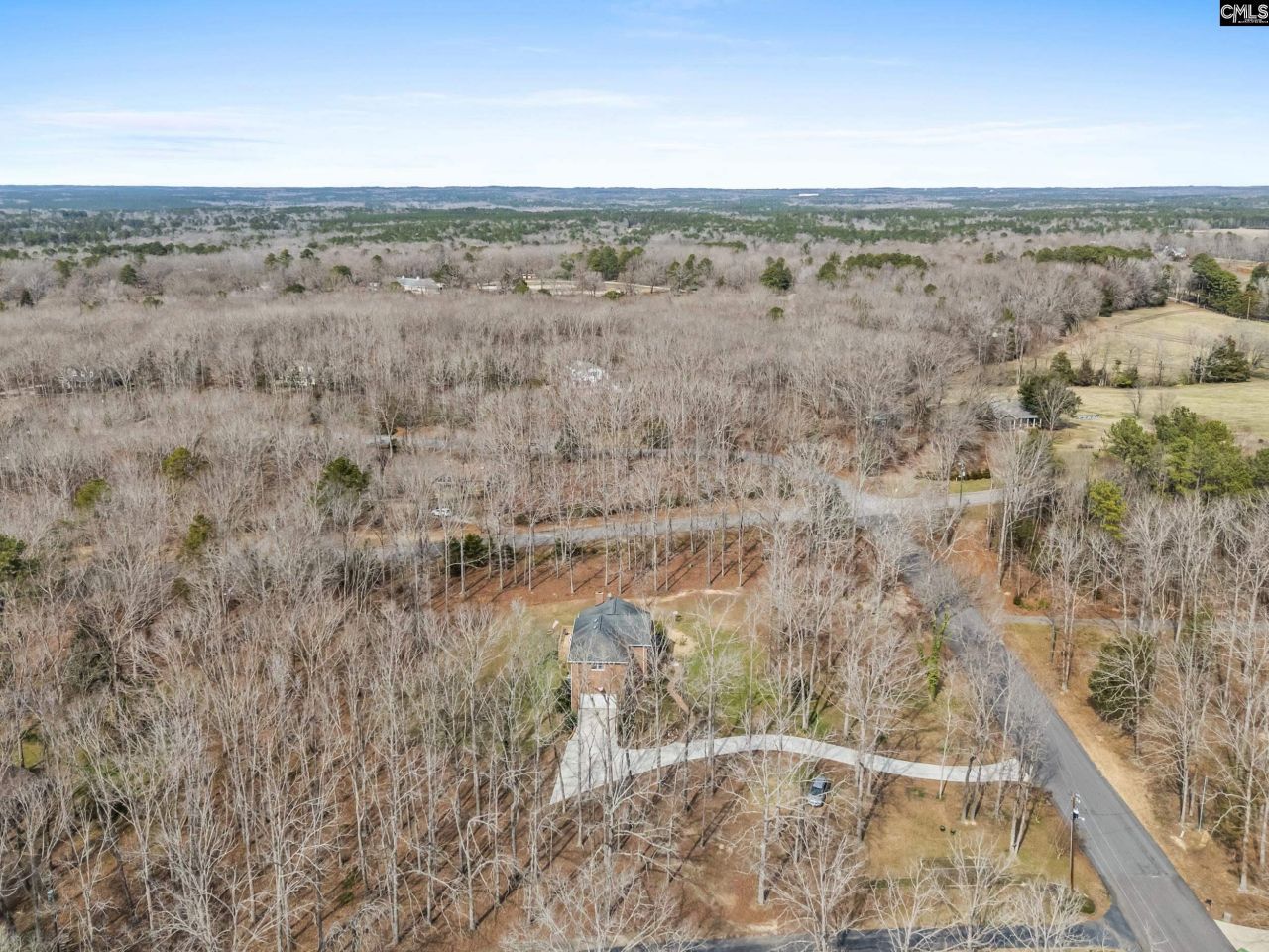 1000 Lakewood Circle Photo 43