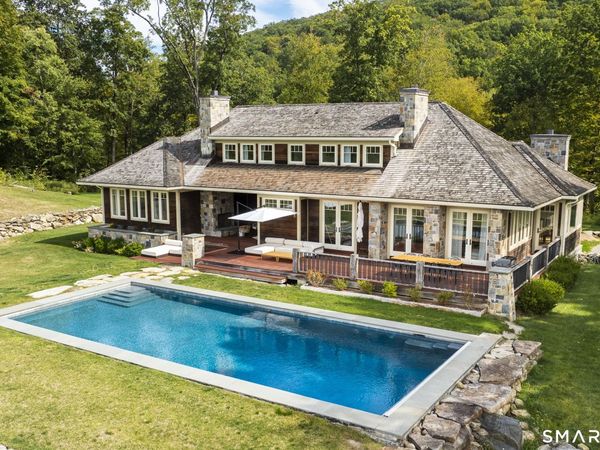 121 Quaker Hill , Pawling, NY 12564