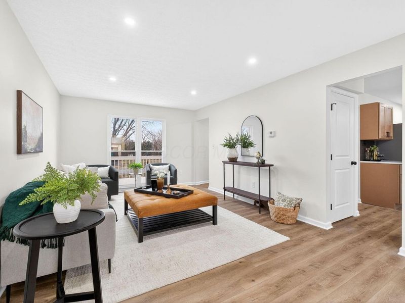 638 Darlene Place , Galloway, OH 43119 Photo 5