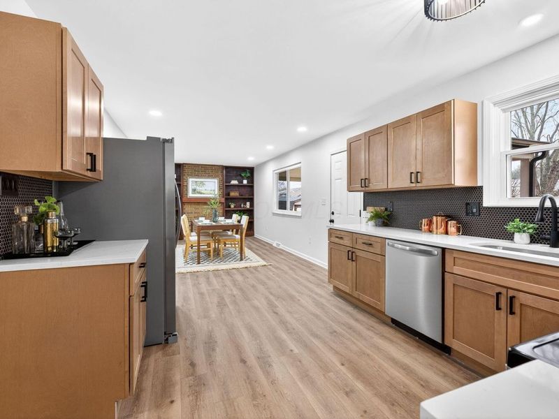 638 Darlene Place , Galloway, OH 43119 Photo 6