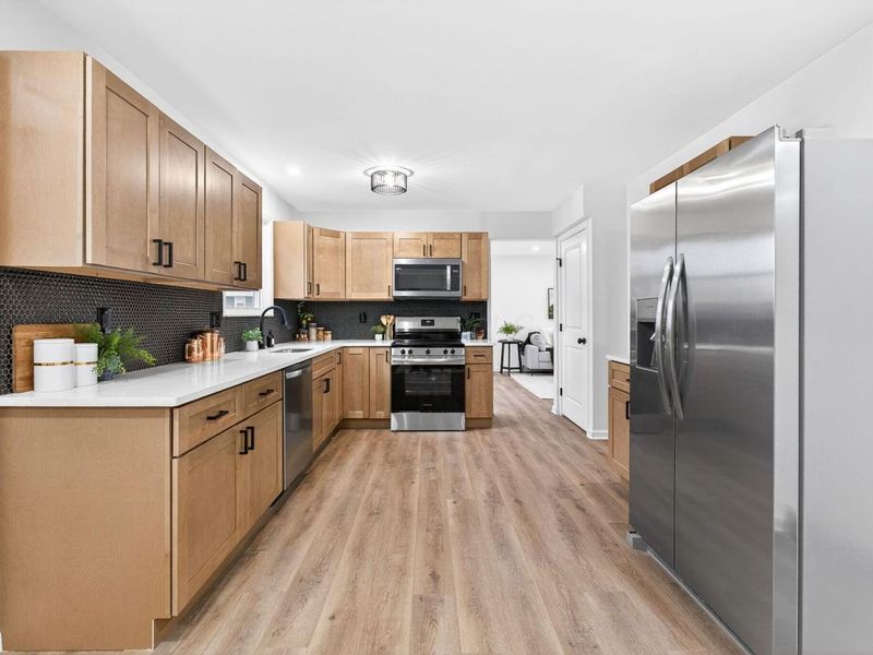 638 Darlene Place , Galloway, OH 43119 Photo 7