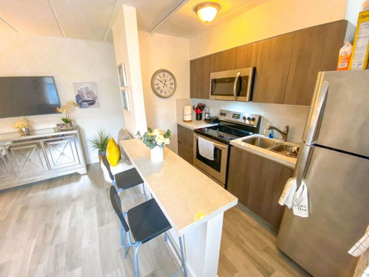 734 NW 80th St, Miami, FL 33150 Photo