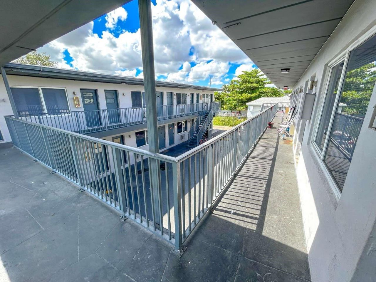 734 NW 80th St, Miami, FL 33150 Photo