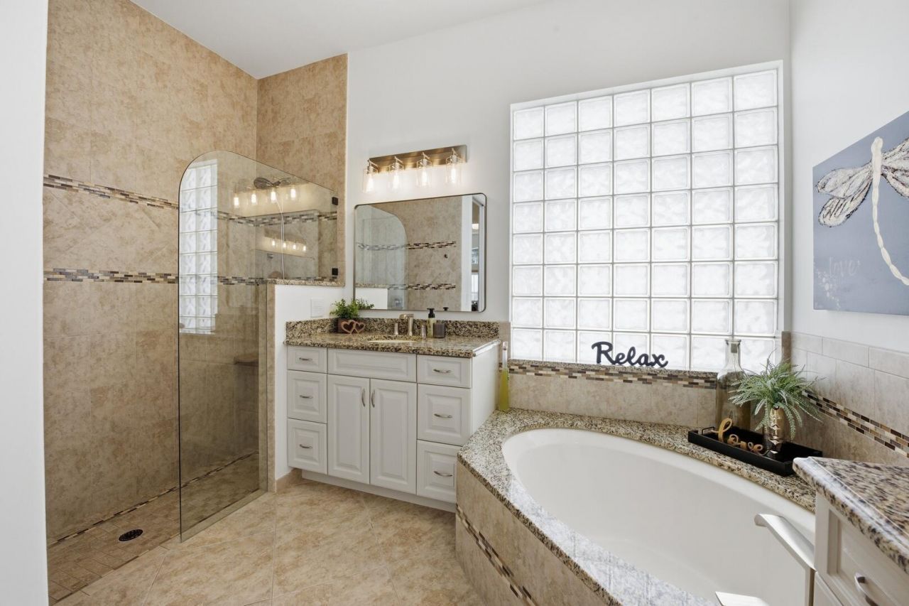 7003 Fairway Lakes Drive, Boynton Beach, FL 33472 Photo