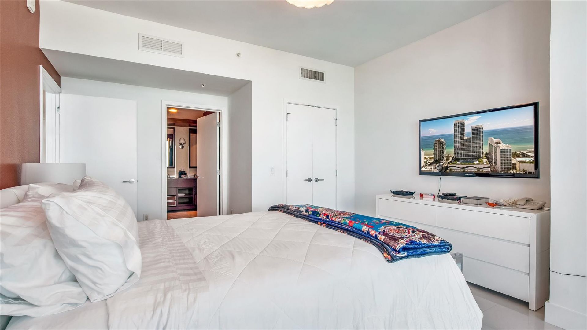 6899 Collins Avenue, Unit 1203, Miami Beach, FL 33141 Photo