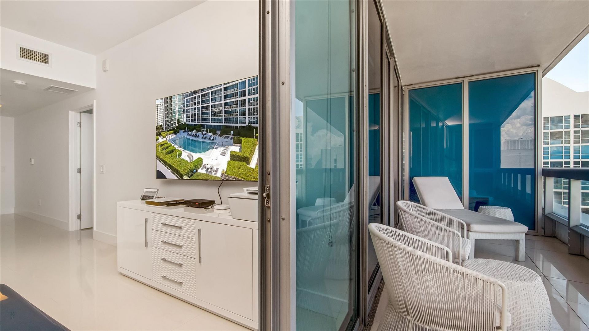 6899 Collins Avenue, Unit 1203, Miami Beach, FL 33141 Photo