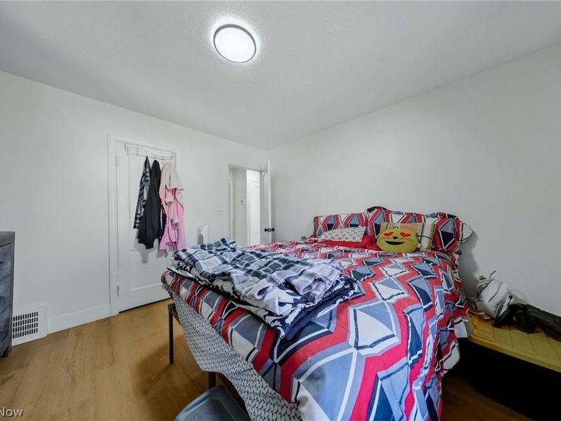 3407 Grovewood Avenue, Parma, OH 44134 Photo 10