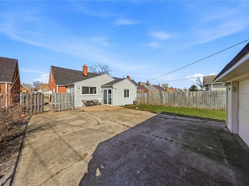 3407 Grovewood Avenue, Parma, OH 44134 Photo 19