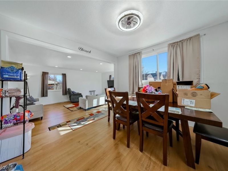 3407 Grovewood Avenue, Parma, OH 44134 Photo 4