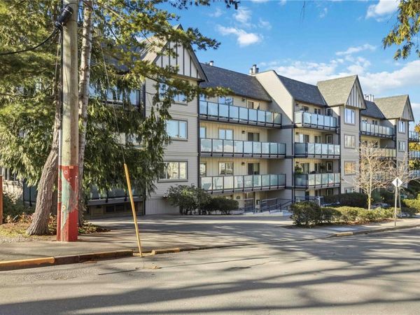 1436 Harrison St , Unit 302, Victoria, BC V8S 3S2