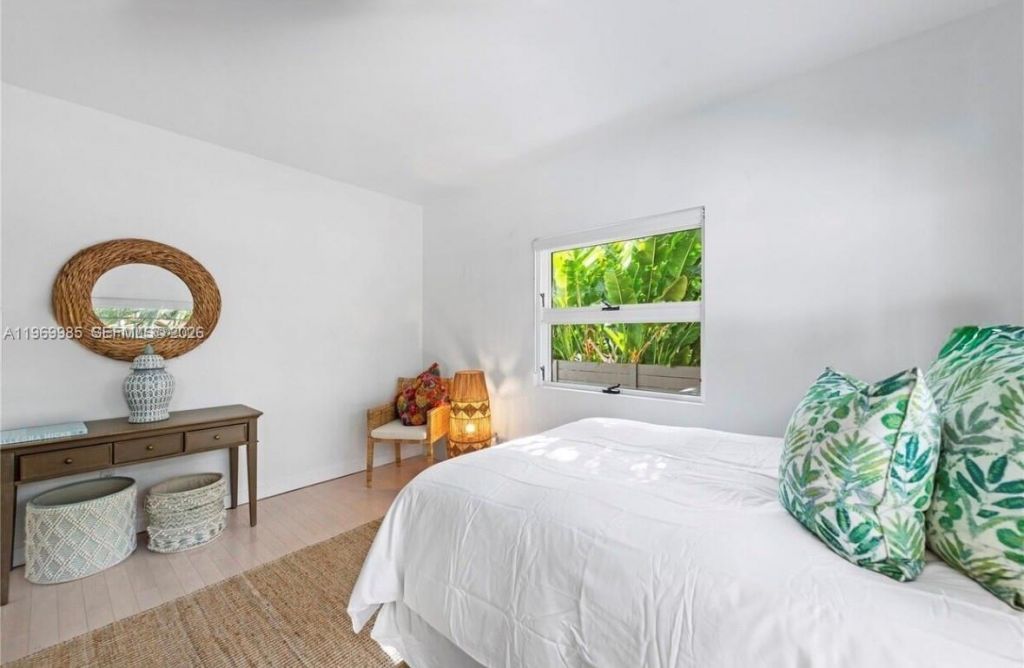 1025 Belle Meade Island Dr , Miami, FL 33138 Photo