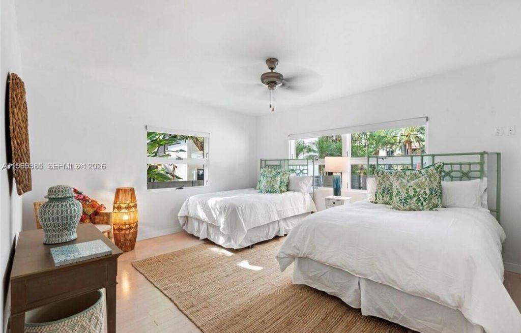 1025 Belle Meade Island Dr , Miami, FL 33138 Photo