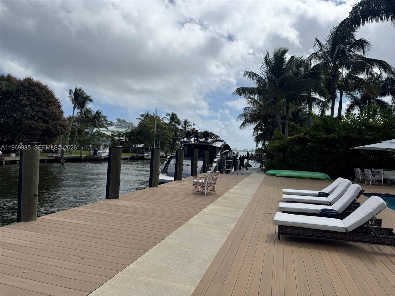 1025 Belle Meade Island Dr , Miami, FL 33138 Photo