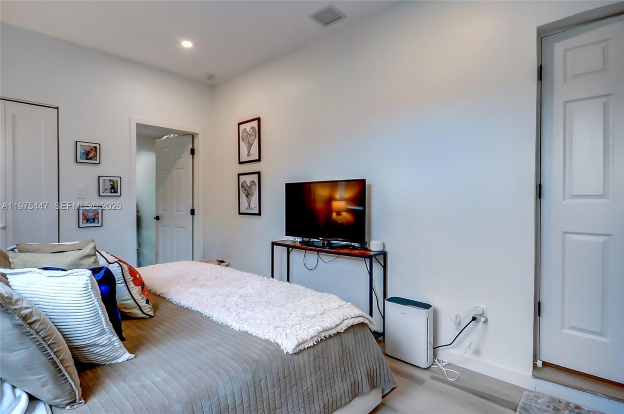 3641 SW 13th Ter, Miami, FL 33145 Photo