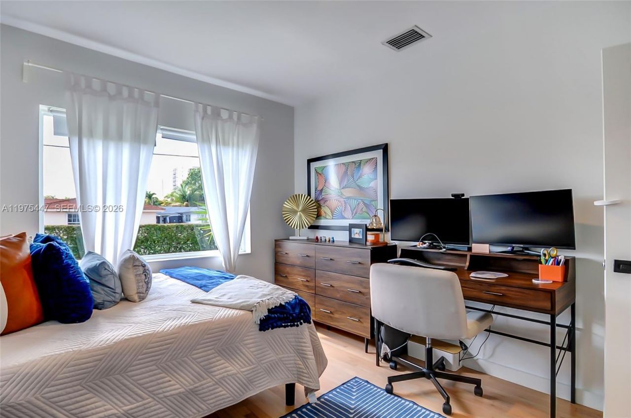 3641 SW 13th Ter, Miami, FL 33145 Photo