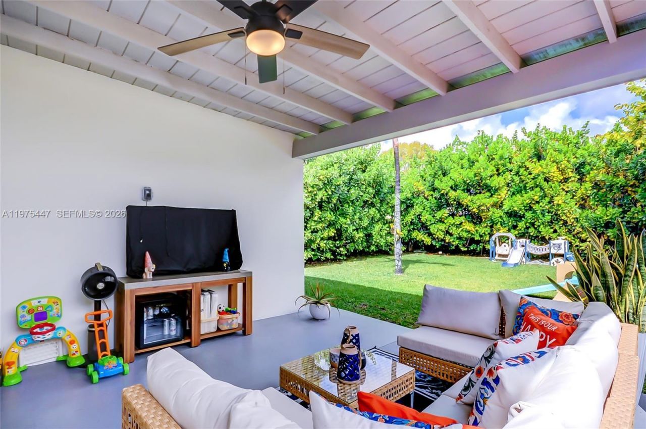 3641 SW 13th Ter, Miami, FL 33145 Photo