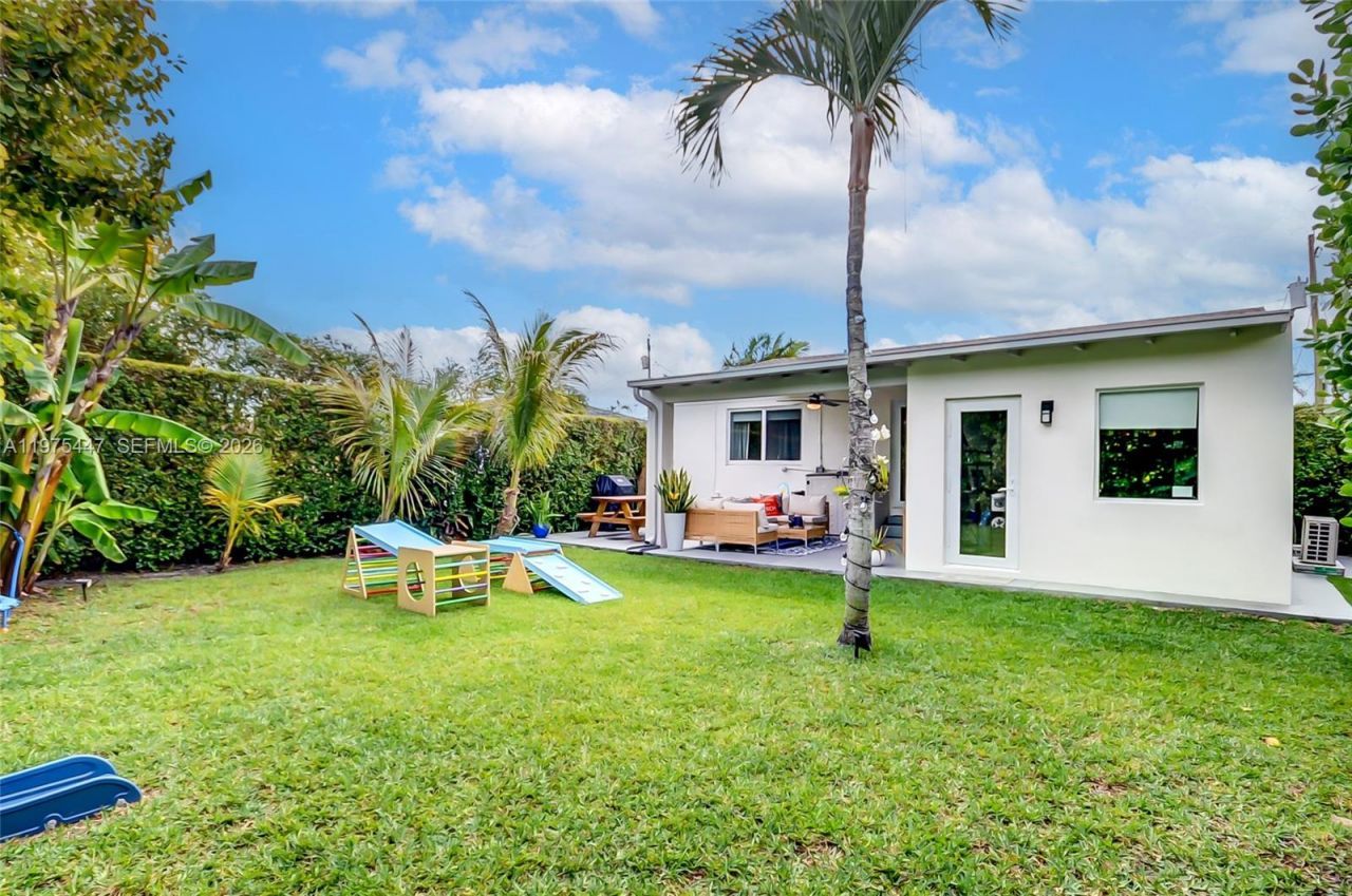 3641 SW 13th Ter, Miami, FL 33145 Photo