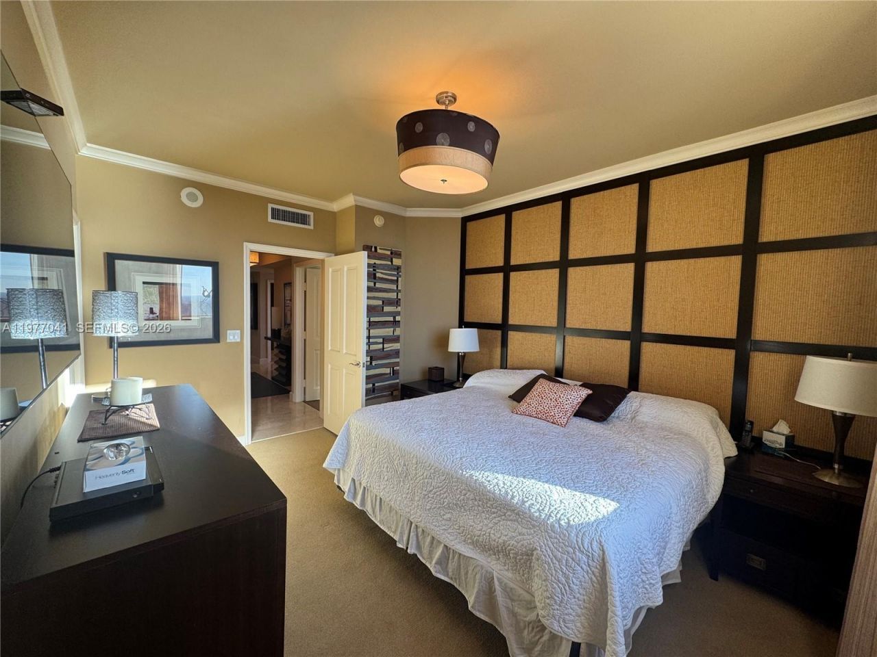 17875 Collins Ave , Unit 4306, Sunny Isles Beach, FL 33160 Photo