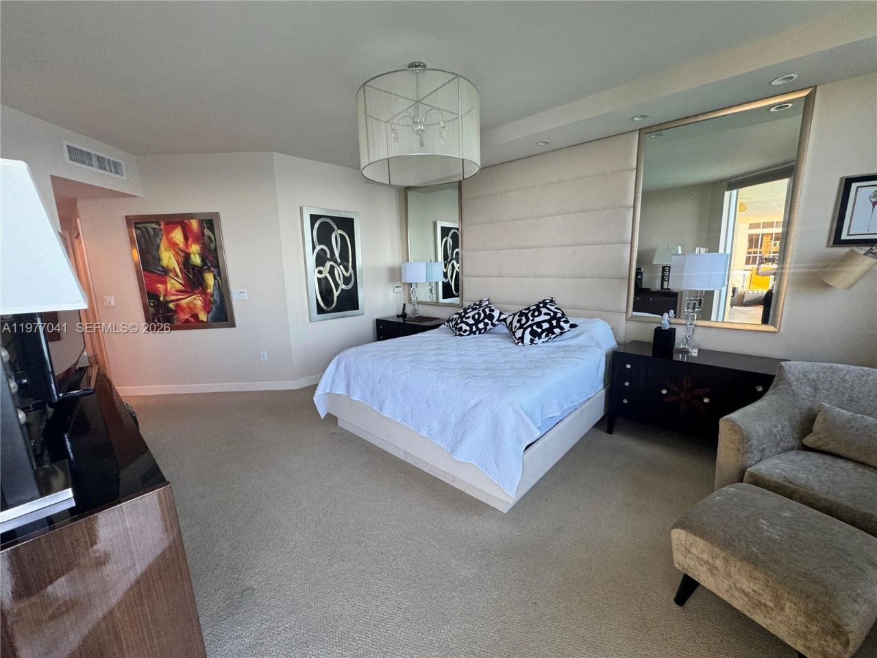17875 Collins Ave , Unit 4306, Sunny Isles Beach, FL 33160 Photo