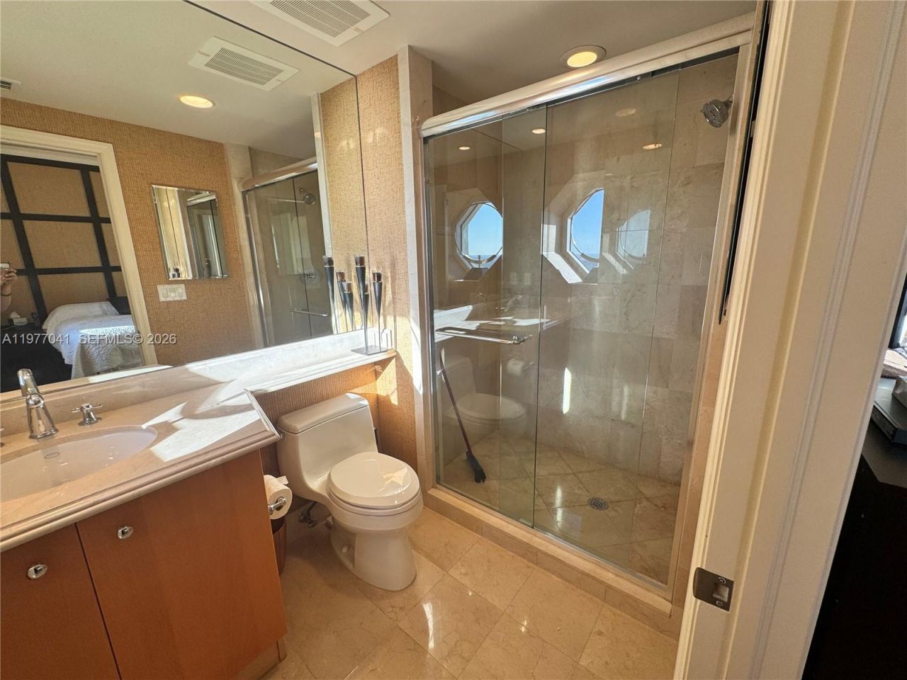 17875 Collins Ave , Unit 4306, Sunny Isles Beach, FL 33160 Photo