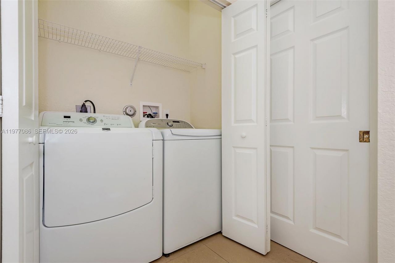 7919 NW 20th St , Pembroke Pines, FL 33024 Photo