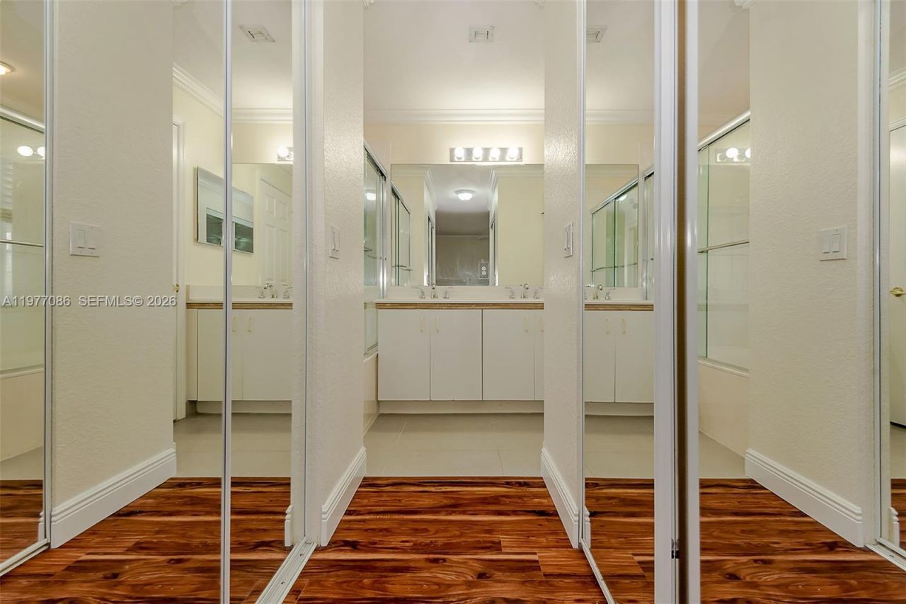 7919 NW 20th St , Pembroke Pines, FL 33024 Photo