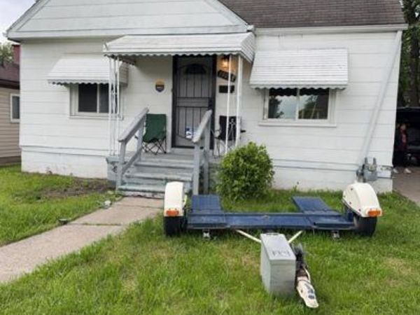 18058 Cardoni Street, Detroit, MI 48203