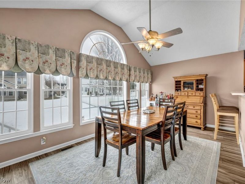 4253 Santina Way , Lorain, OH 44053 Photo 17