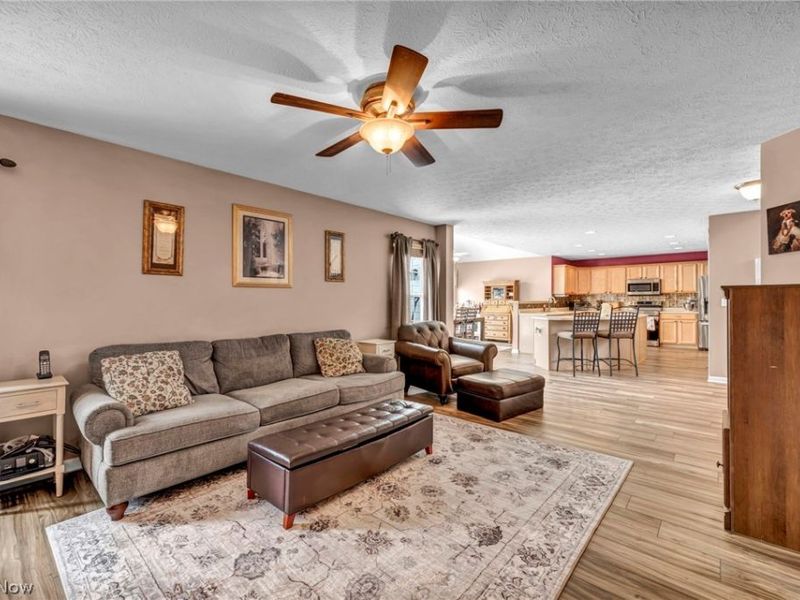 4253 Santina Way , Lorain, OH 44053 Photo 24