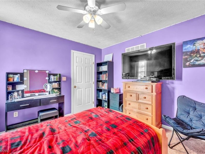 4253 Santina Way , Lorain, OH 44053 Photo 36