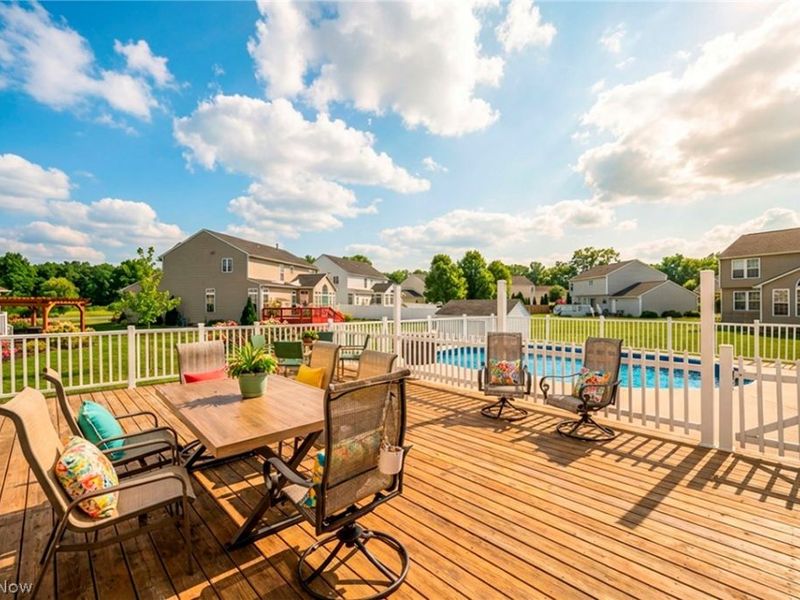 4253 Santina Way , Lorain, OH 44053 Photo 4