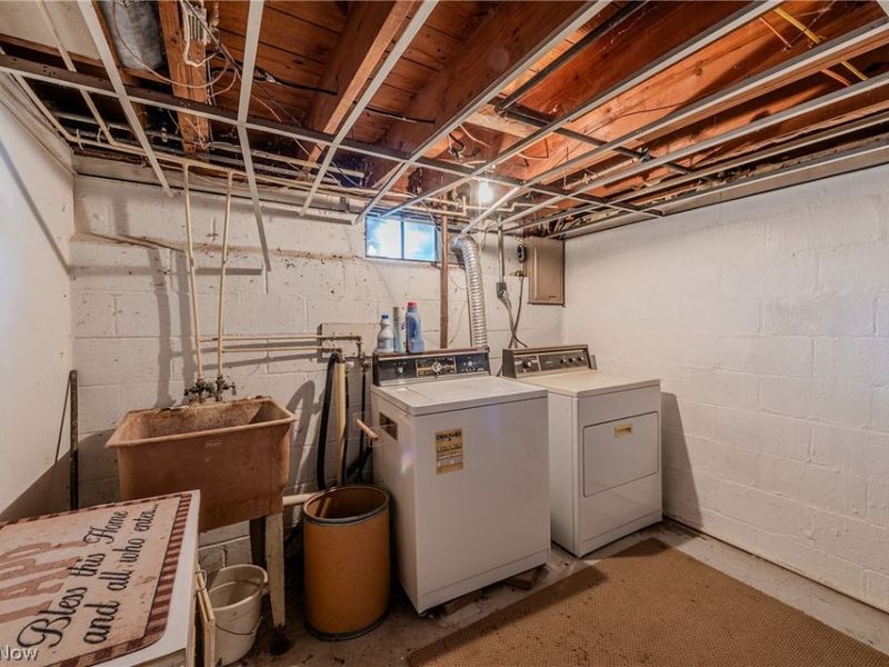 463 Poplar Street, Elyria, OH 44035 Photo 19