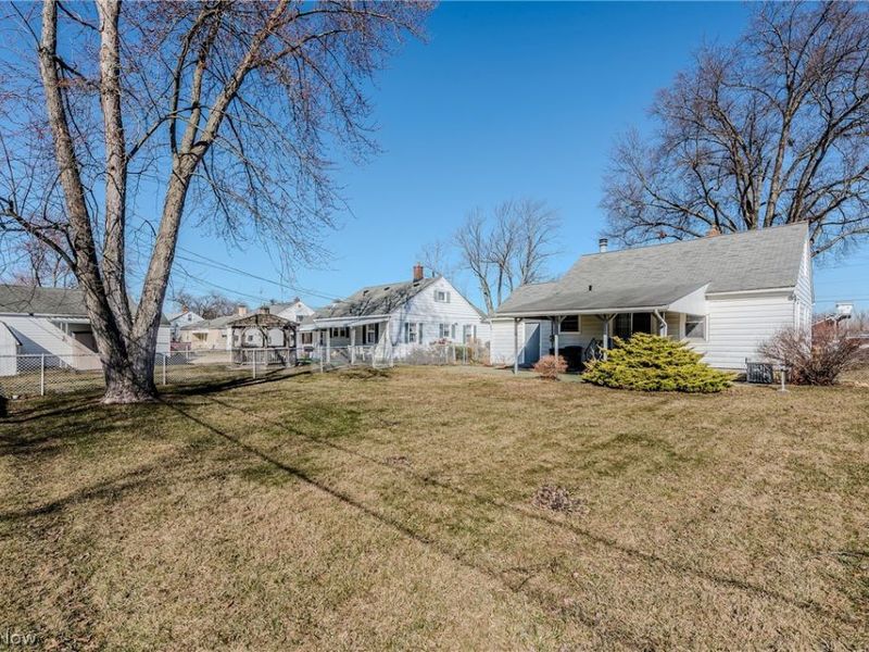 463 Poplar Street, Elyria, OH 44035 Photo 23