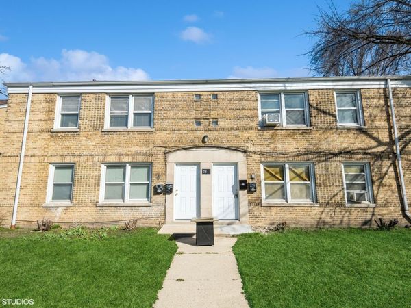 7411 N Wolcott Avenue, Unit 1W, Chicago, IL 60626