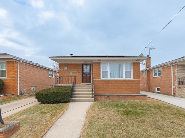 508 Hoxie Avenue , Calumet City, IL 60409