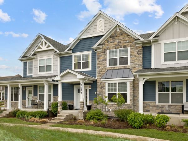 2034 Link Drive , Buffalo Grove, IL 60089