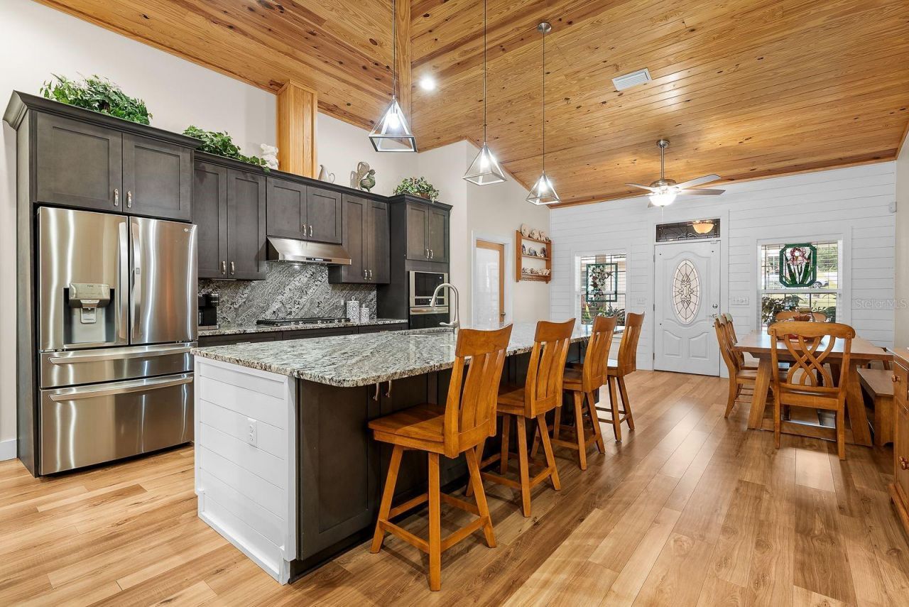 8449 Lilly Lake Road , Melrose, FL 32666 Photo