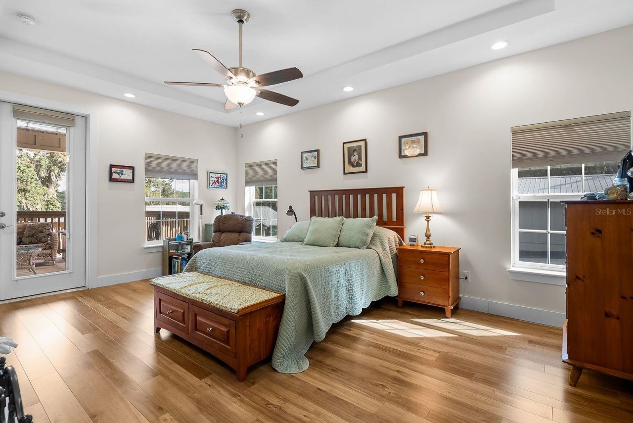 8449 Lilly Lake Road , Melrose, FL 32666 Photo