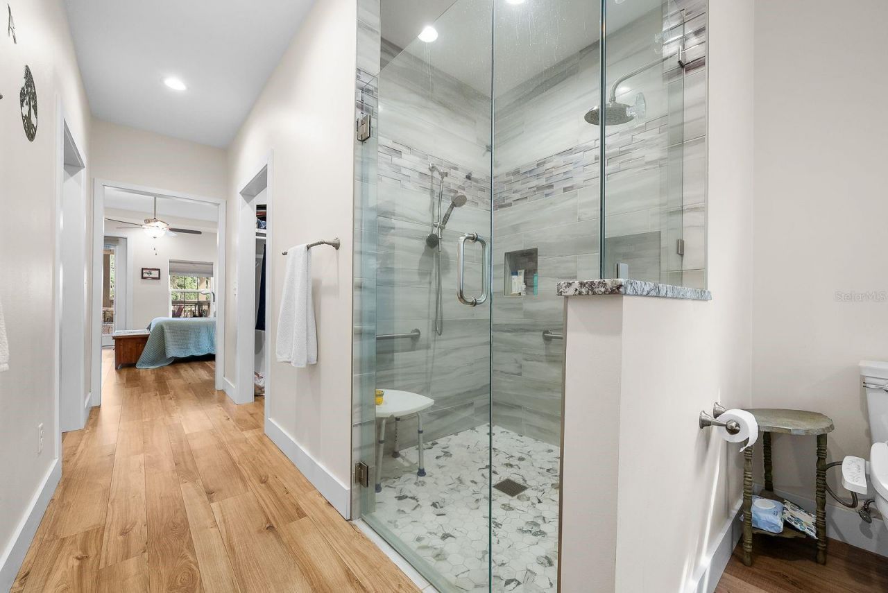 8449 Lilly Lake Road , Melrose, FL 32666 Photo