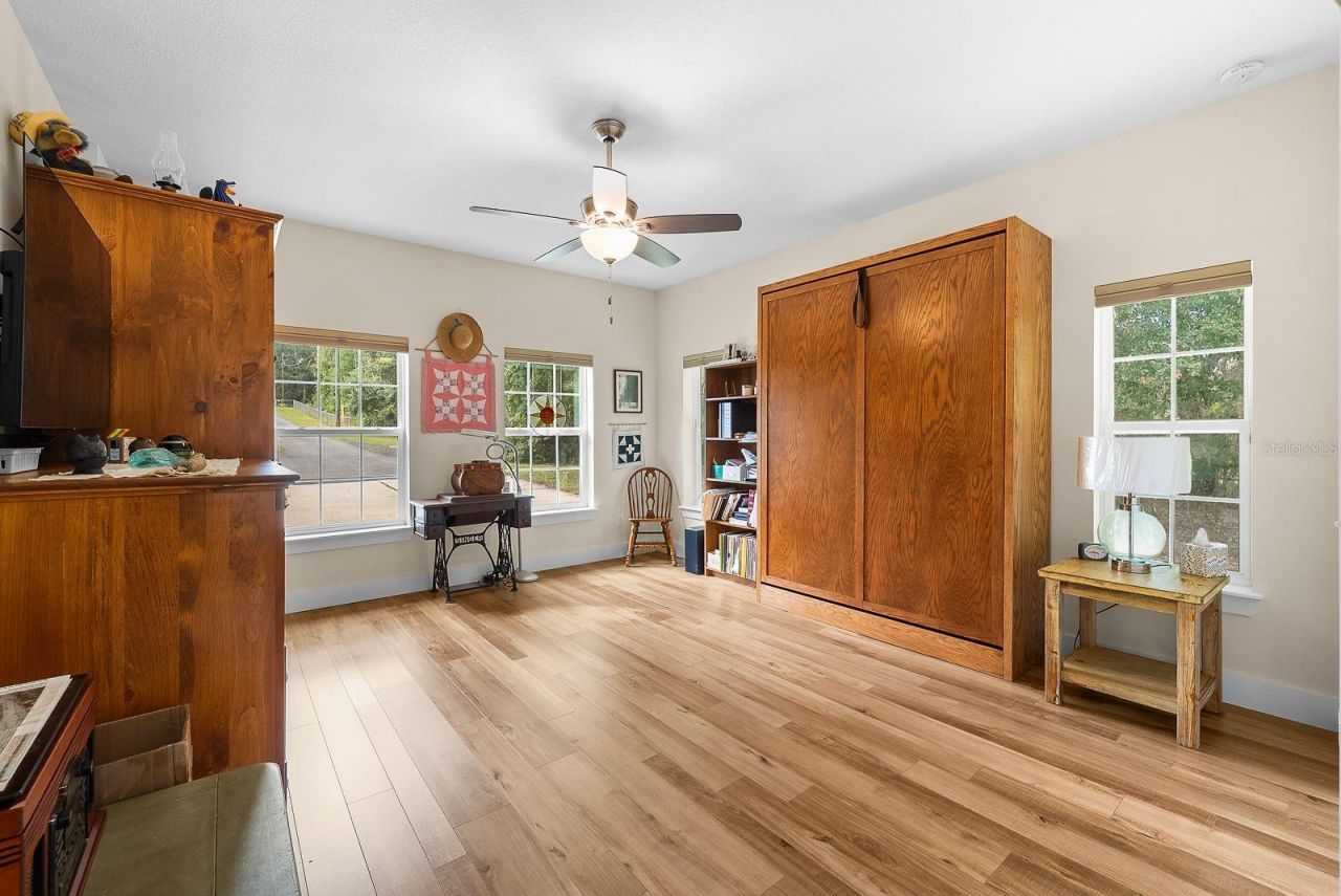 8449 Lilly Lake Road , Melrose, FL 32666 Photo