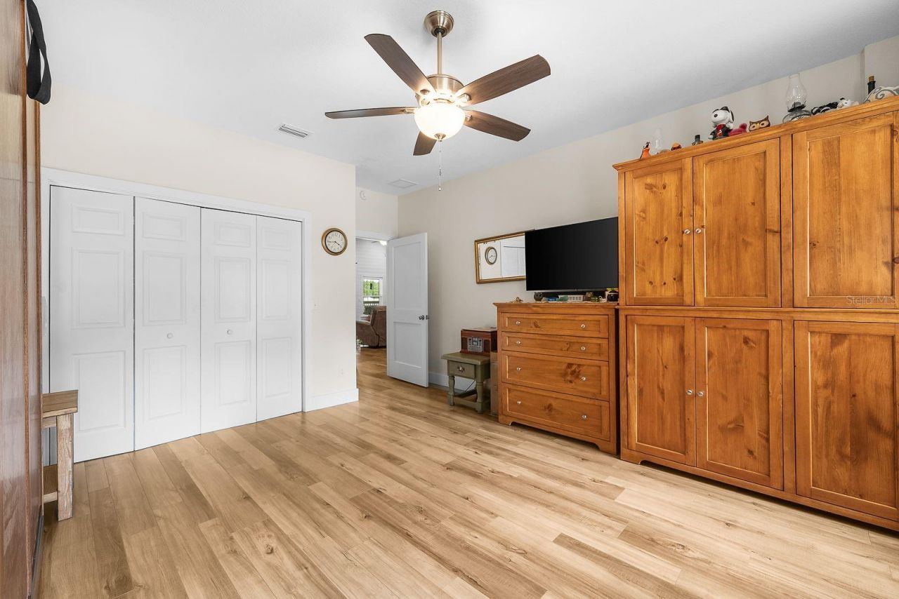 8449 Lilly Lake Road , Melrose, FL 32666 Photo