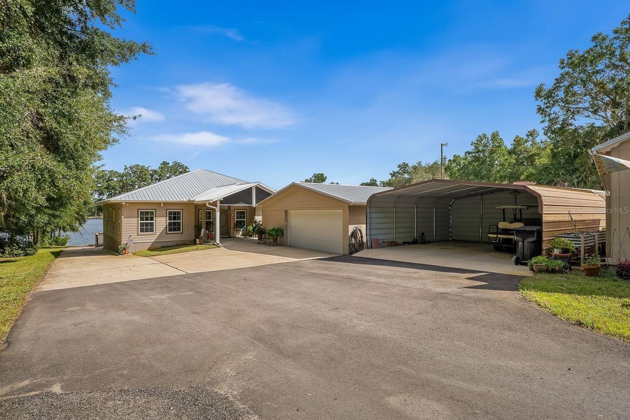 8449 Lilly Lake Road , Melrose, FL 32666 Photo