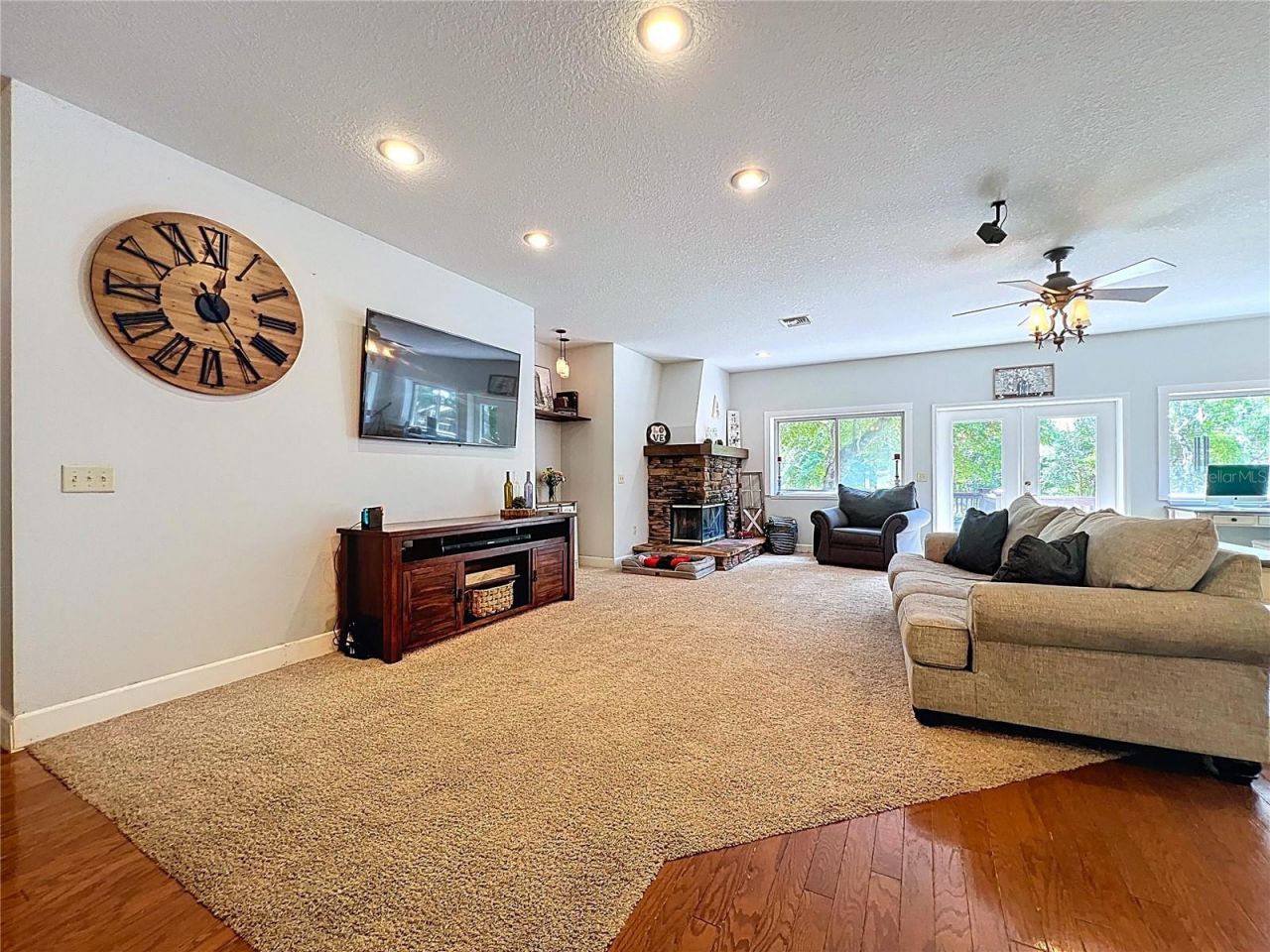 16224 Iola Woods Trail , Dade City, FL 33523 Photo