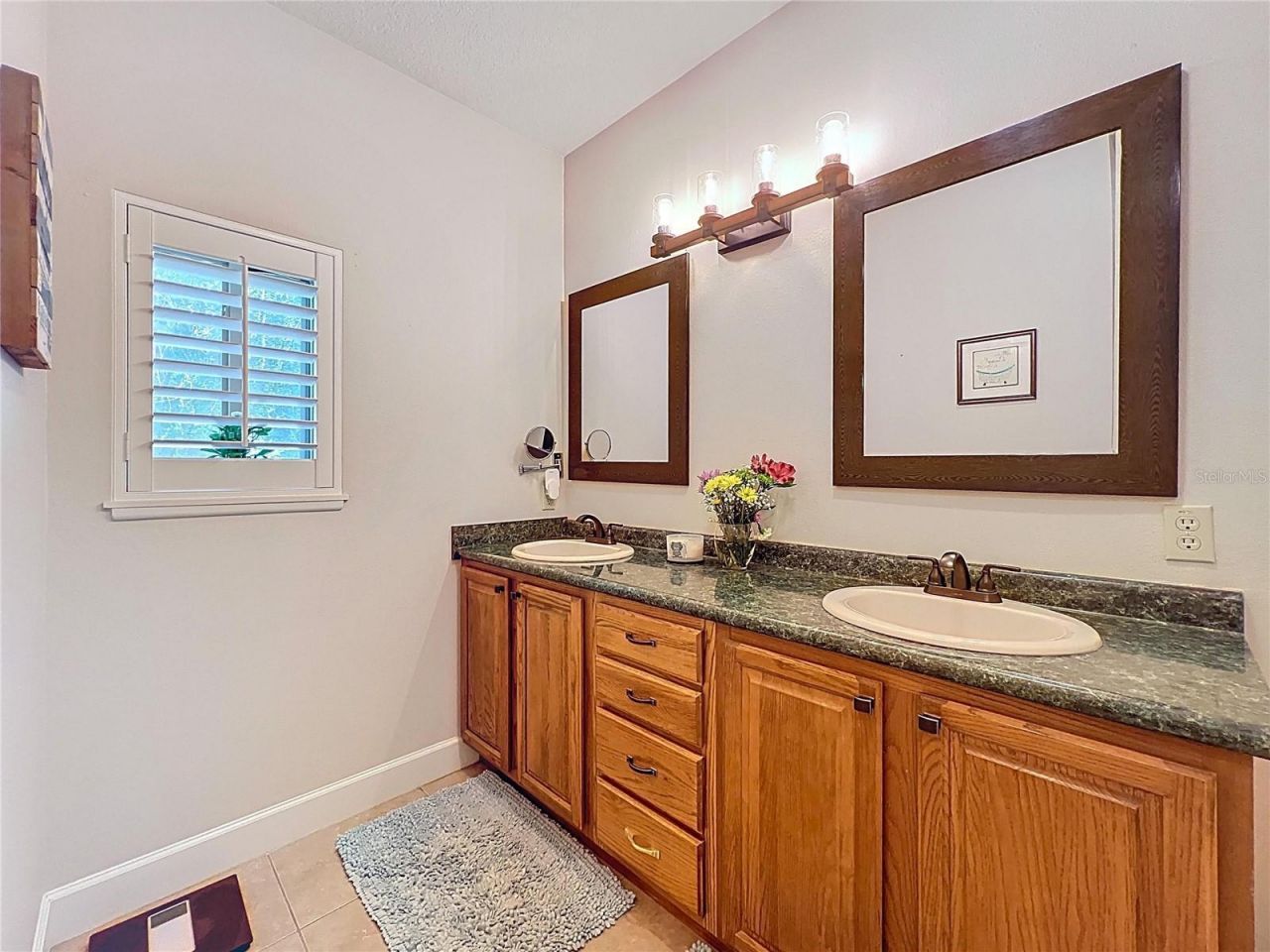 16224 Iola Woods Trail , Dade City, FL 33523 Photo